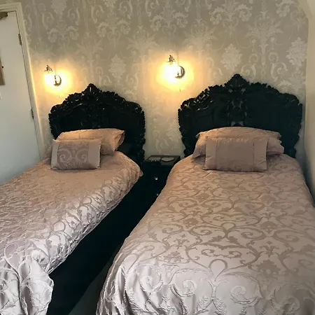 Norman With Free Parking 4* Whitby