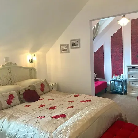 Norman With Free Parking