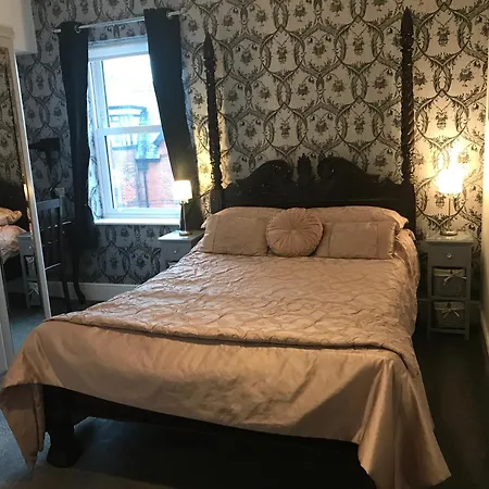 Norman With Free Parking Affittacamere Whitby