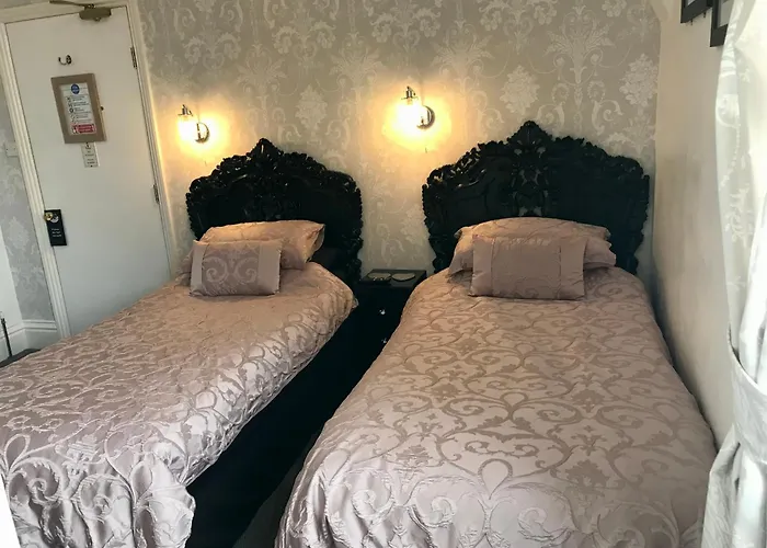 Norman With Free Parking 4* ウィットビー