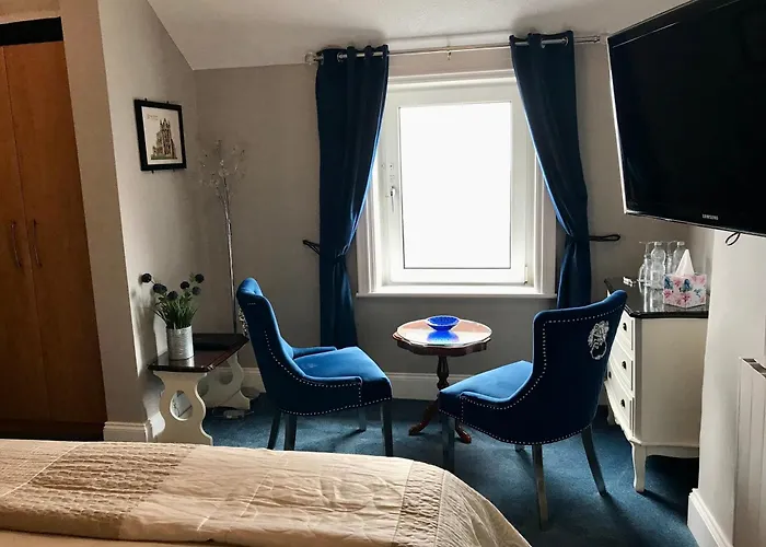 Norman With Free Parking ゲストハウス 4*