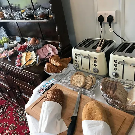 Pensionat Norman With Free Parking 4*